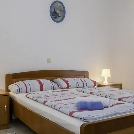 Appartamento With Parking Space Lopar, Rab - 20169