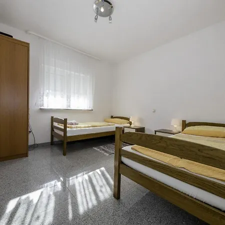 Appartamento With Parking Space Lopar, Rab - 20169 Lopar