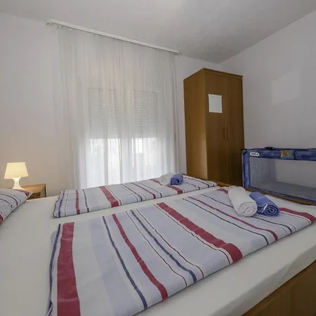 Apartman With Parking Space Lopar, Rab - 20169