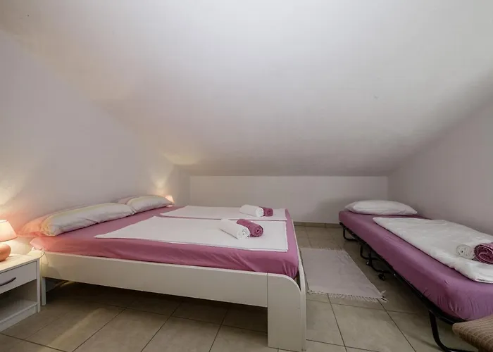 Lejlighed With Parking Space Lopar, Rab - 20169 *